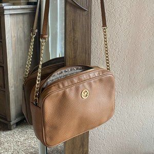 Michael Kors Small Crossbody purse Tan Camel